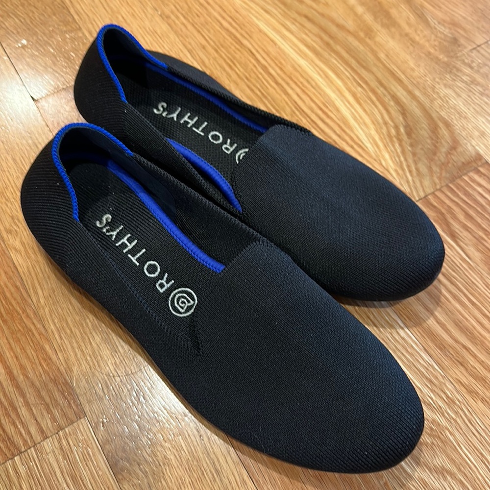 Black Rothy’s Loafers - Size 9